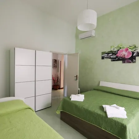 Bed & Breakfast Brezza Di Mare 3*